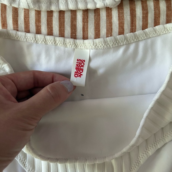 Solid & Striped White Ribbed Women's Bikini Set - Picture 4 of 7